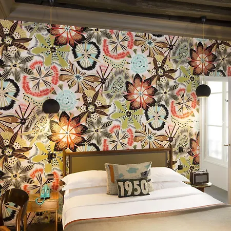 Les Dames Du Pantheon Hotel