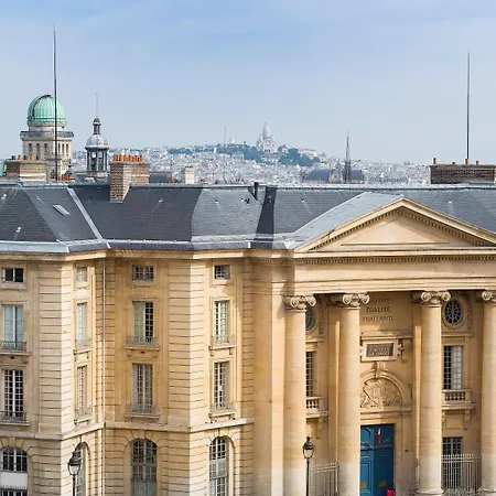 Les Dames Du Pantheon Hotel