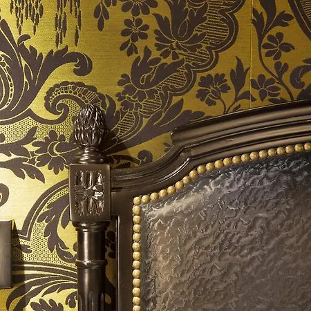 Les Dames Du Pantheon Hotel 4*