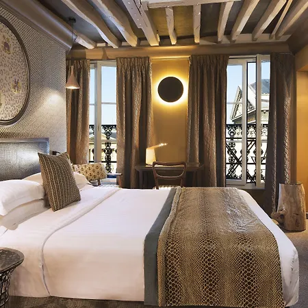 Les Dames Du Pantheon