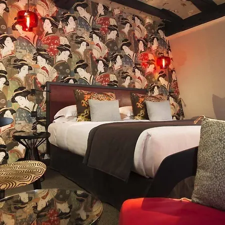 Les Dames Du Pantheon Отель