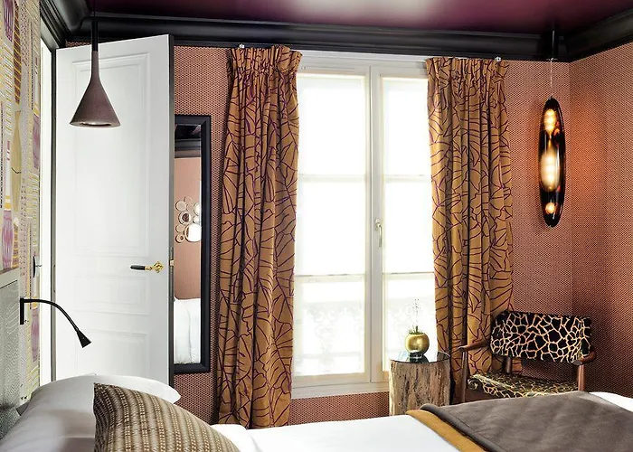Hotel Les Dames Du Panthéon 4*