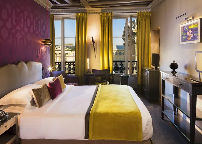 Hotel Les Dames Du Panthéon 4*