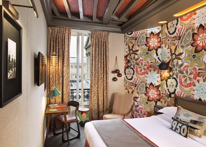 Les Dames Du Panthéon 4*