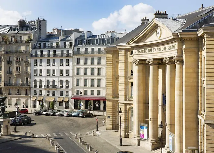 Les Dames Du Panthéon Paris