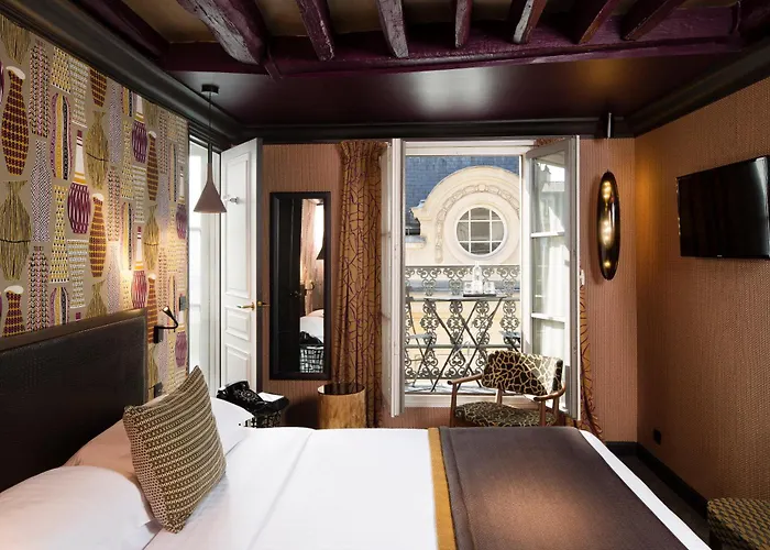 Les Dames Du Pantheon