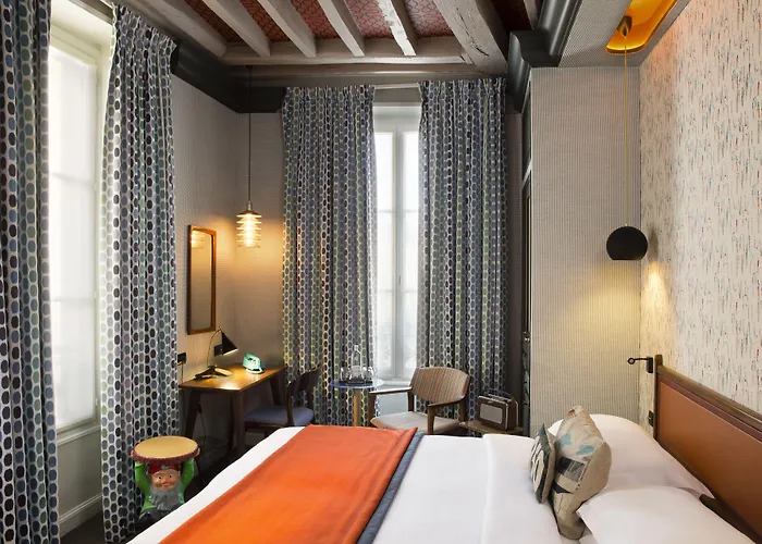 Les Dames Du Panthéon Paris