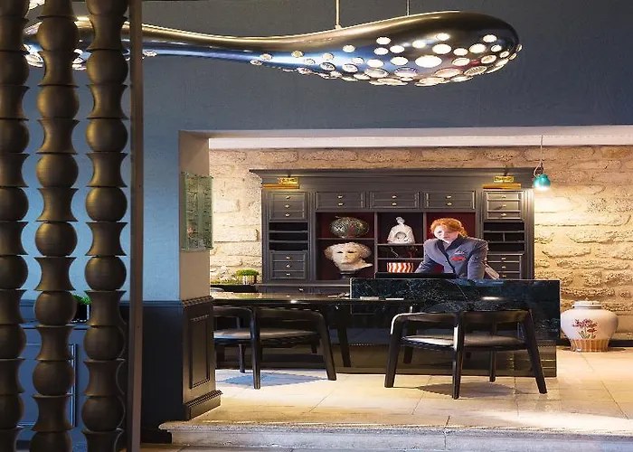 Les Dames Du Panthéon Paris